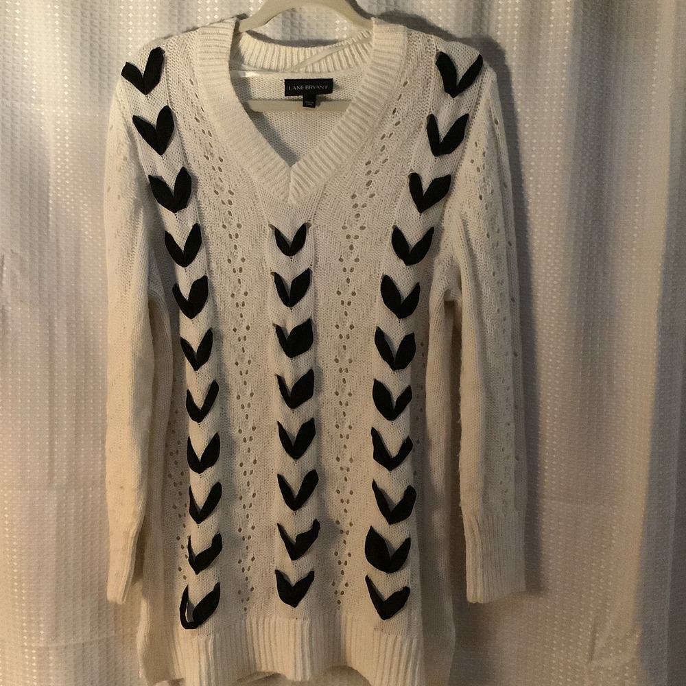 Lane Bryant Women's 14/16 Long Sleeved‎ Ivory Sweater Black Ribbons